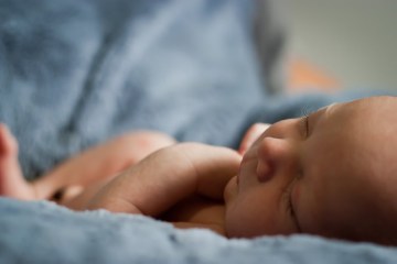 baby-stress-vaginal-microbiome-neurosciencenews-public - コピー.jpg